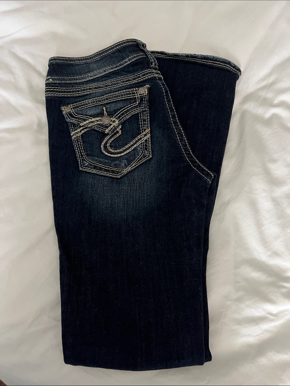 Silver Jeans Dark Blue Boot Cut with Contrast Stitching 28 x 34”